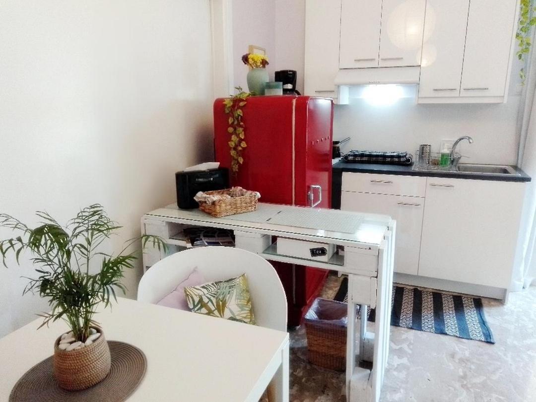 City Oasis Apartment Kalamata Extérieur photo